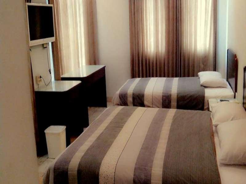 Super Oyo Townhouse 2 Hotel Gunung Sahari Jakarta Luaran gambar